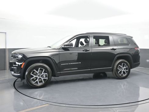 New 2025 Jeep Grand Cherokee L Limited image 2