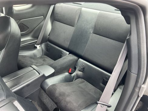 Used 2025 Toyota GR86 Premium w/ Performance Package RWD image 22