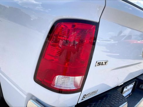 Used 2016 RAM 3500 SLT RWD image 26