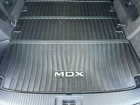 Used 2024 Acura MDX FWD w/ Technology Package image 18