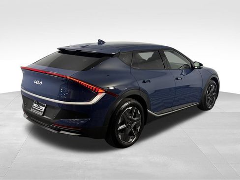 Used 2025 Kia EV6 2WD image 8