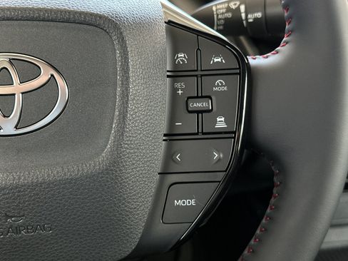 New 2026 Toyota Prius Plug-In Hybrid FWD image 27