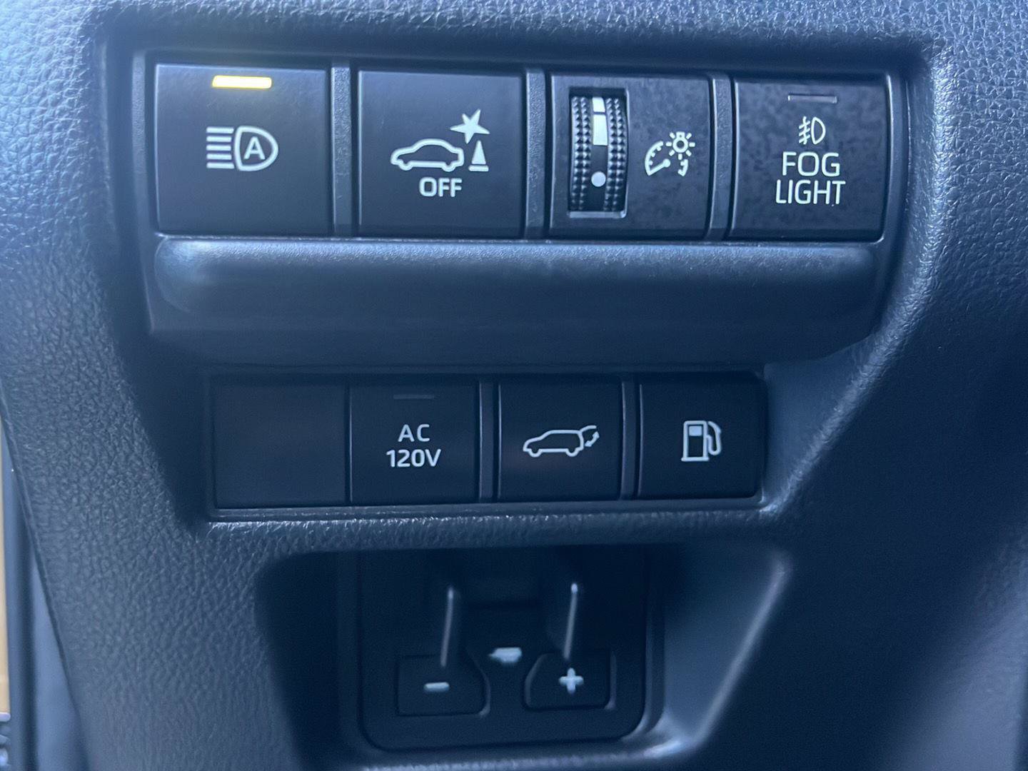Used 2026 Toyota Land Cruiser w/ Premium Package AWD/4WD image 6