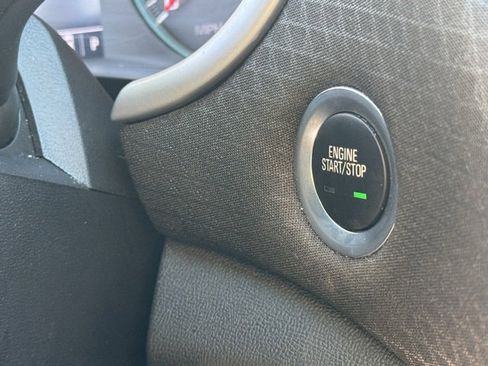 Used 2023 Chevrolet Malibu LT image 19