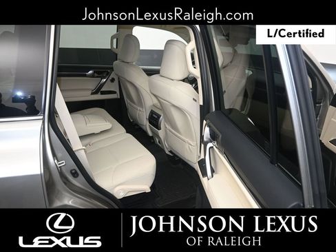Used 2023 Lexus GX 460 Premium w/ Premium Plus Package AWD/4WD image 11