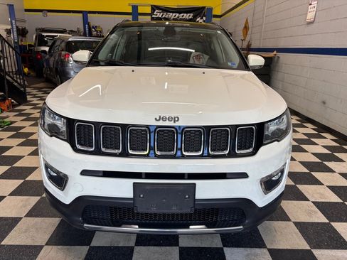 Used 2018 Jeep Compass Limited AWD/4WD image 1