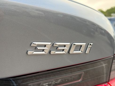 New 2026 BMW 330i Sedan w/ M Sport Package image 11