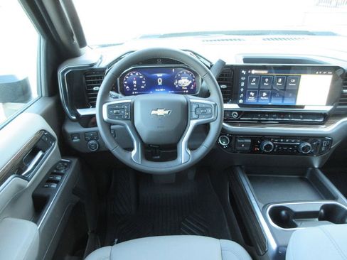 New 2026 Chevrolet Silverado 2500 LT w/ All Star Edition AWD/4WD image 18