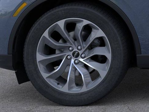 New 2026 Lincoln Aviator Reserve AWD/4WD image 19