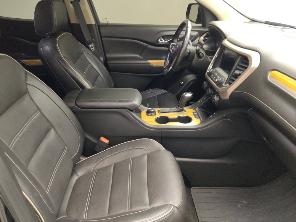 Used 2018 GMC Acadia Denali w/ Technology Package AWD/4WD image 21