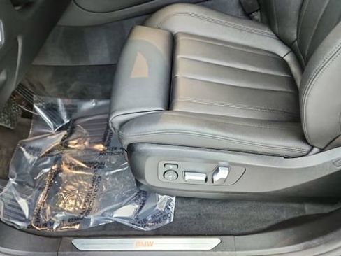 Used 2019 BMW X5 xDrive40i w/ Convenience Package image 33