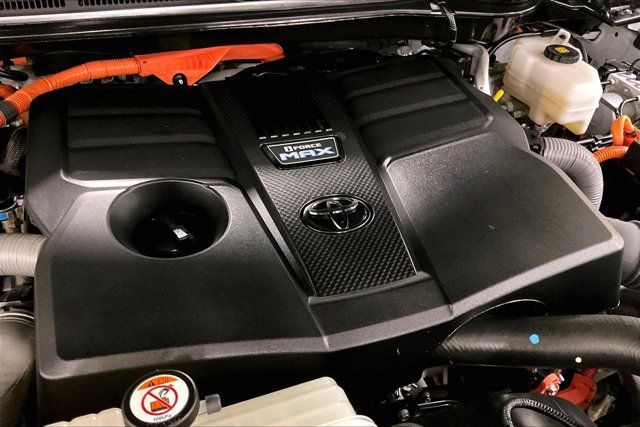 Used 2023 Toyota Tundra Capstone AWD/4WD image 31