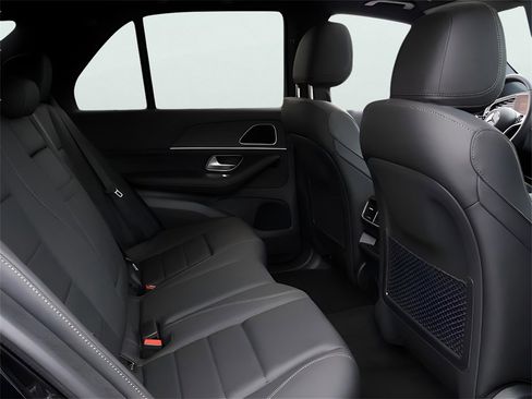 Used 2025 Mercedes-Benz GLE 350 4MATIC image 12