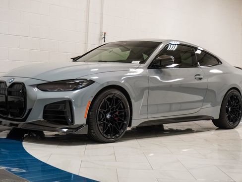 Used 2023 BMW M440i Coupe w/ Premium Package RWD image 4