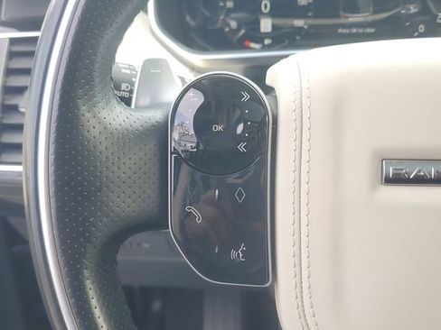 Used 2022 Land Rover Range Rover Sport HSE Silver Edition image 24