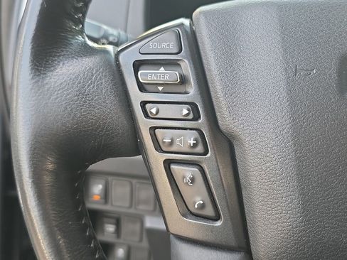 Certified 2022 Nissan Frontier SV RWD image 26