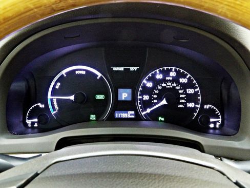 Used 2014 Lexus RX 450h AWD image 15