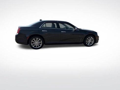 Used 2015 Chrysler 300 C AWD/4WD image 6