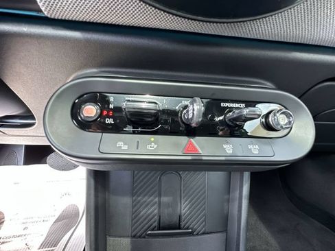 Used 2025 MINI Cooper S FWD image 26