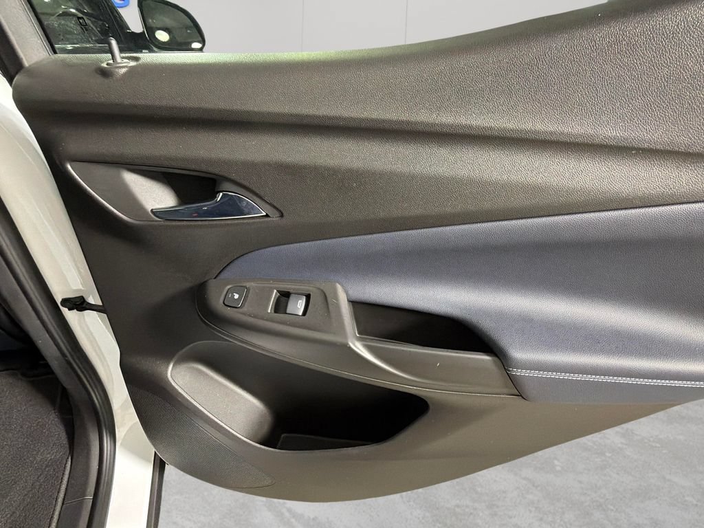 Certified 2023 Chevrolet Bolt EUV Premier FWD image 33