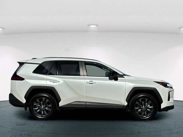 Used 2026 Toyota RAV4 XLE Premium FWD image 7