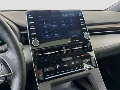 Used 2022 Toyota Avalon XLE w/ Moonroof Package FWD image 16