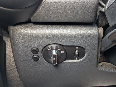 Used 2016 MINI Cooper Convertible FWD image 21