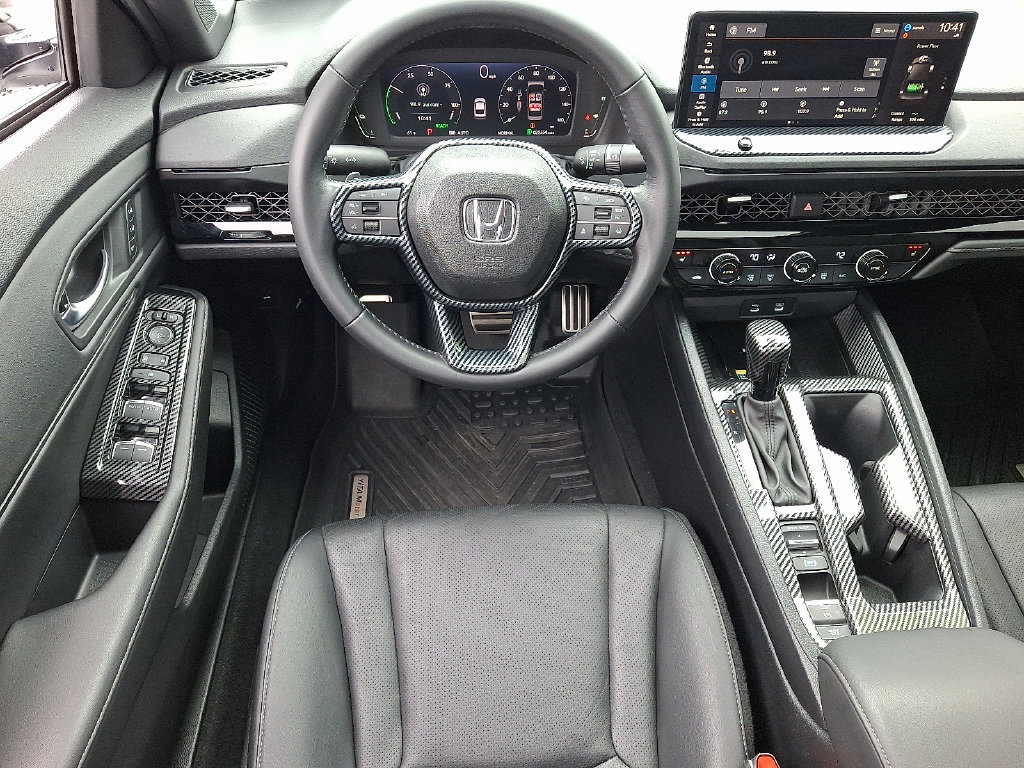 Used 2025 Honda Accord Sport image 12