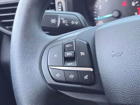 Used 2022 Ford Explorer 4WD image 25