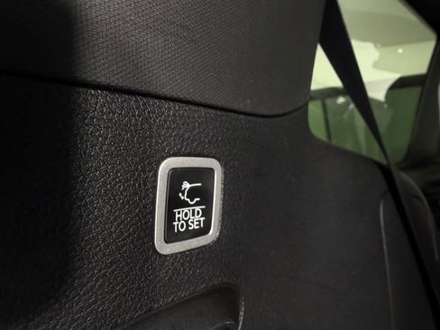 Used 2024 Jeep Wagoneer Series II image 32