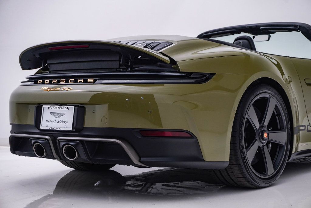 Used 2026 Porsche 911 Carrera 4 GTS AWD/4WD image 14