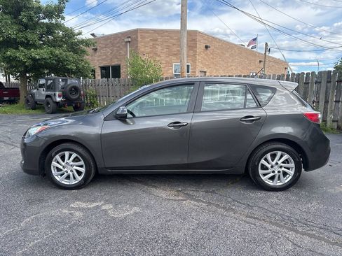 Used 2012 MAZDA MAZDA3 i Touring FWD image 2