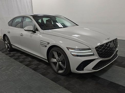 Used 2025 Genesis G80 3.5T Sport Prestige image 3