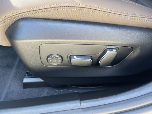 New 2026 BMW 530i w/ M Sport Package RWD image 15
