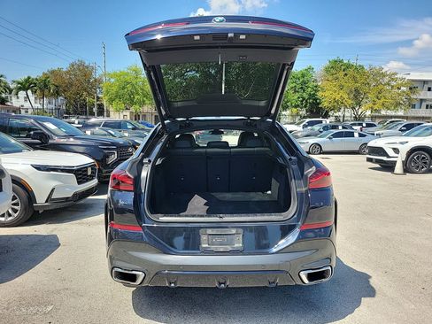 Used 2025 BMW X6 xDrive40i image 14