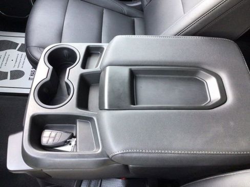 Used 2024 GMC Sierra 1500 SLT image 19