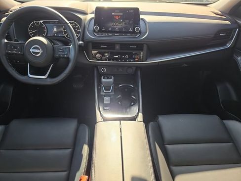 Certified 2023 Nissan Rogue SV w/ SV Premium B Package FWD image 15