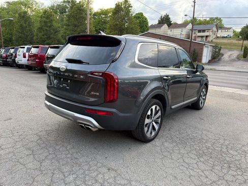 Used 2020 Kia Telluride S w/ S 8 Passenger Seating Package FWD image 5