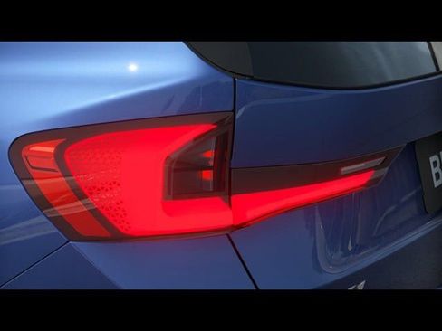 Used 2025 BMW X1 xDrive28i w/ Convenience Package image 9