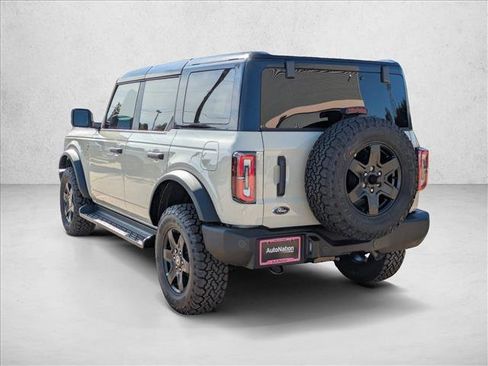 New 2025 Ford Bronco Outer Banks image 9