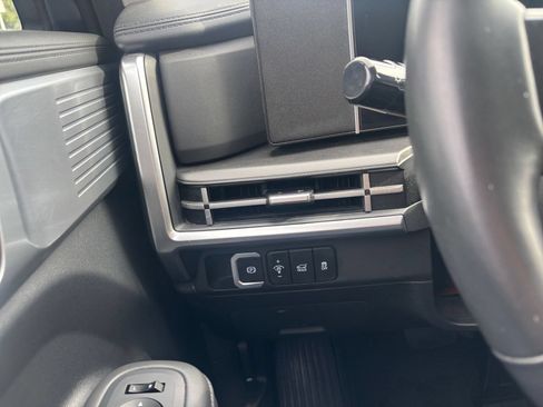 Used 2026 Hyundai Santa Fe SEL FWD image 36