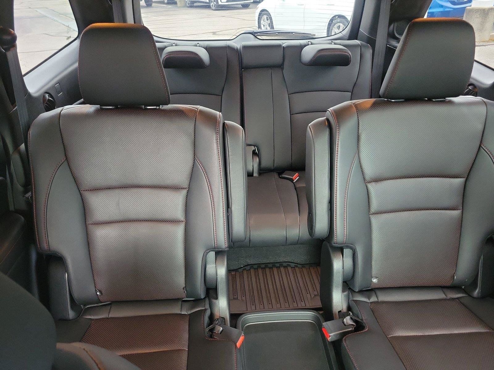 Used 2021 Honda Pilot Black Edition image 13