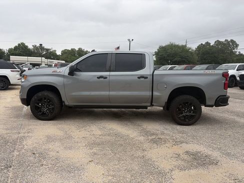 Used 2024 Chevrolet Silverado 1500 LT Trail Boss w/ Convenience Package II AWD/4WD image 4