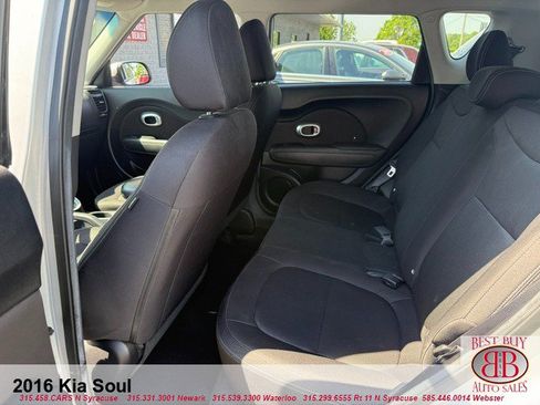 Used 2016 Kia Soul w/ Convenience Package FWD image 11