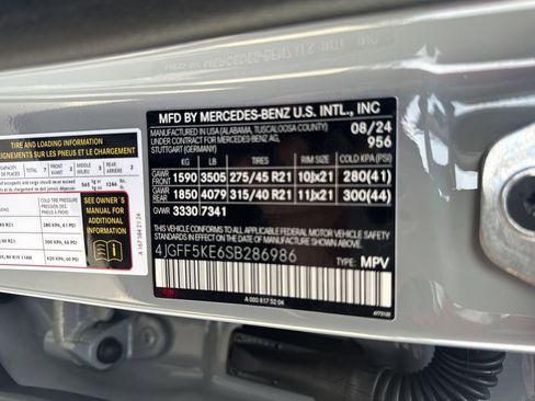 New 2025 Mercedes-Benz GLS 450 4MATIC image 27