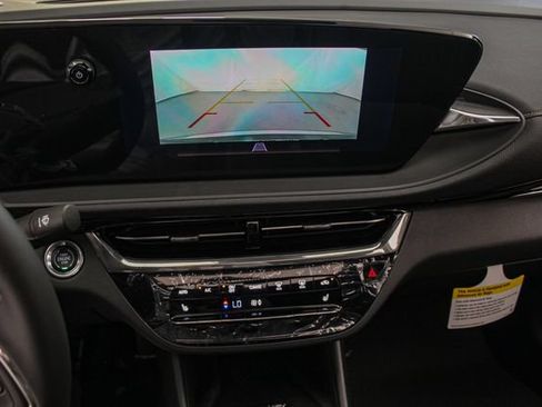 New 2026 Buick Envista Sport Touring FWD image 28