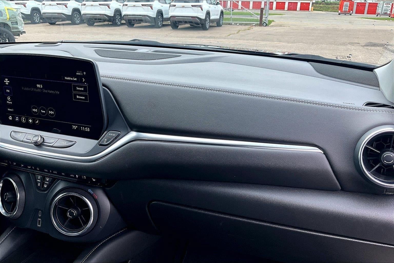 Used 2025 Chevrolet Blazer LT AWD/4WD image 17