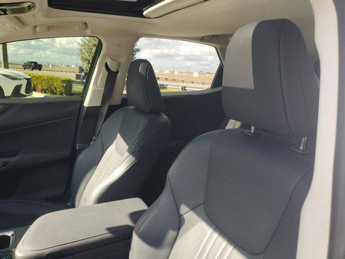 Used 2024 Lexus NX 250 FWD w/ Premium Package image 20