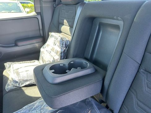 New 2025 Nissan Frontier PRO-4X image 25