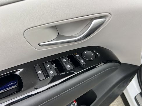 New 2026 Hyundai Tucson Limited image 20